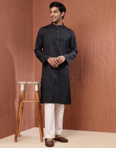 Black Wool Woven Kurta Long - Image 2