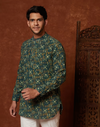 Green Cotton Printed Slim Fit Short Kurta - Image 2
